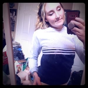 Adidas Pull over Sweatshirt